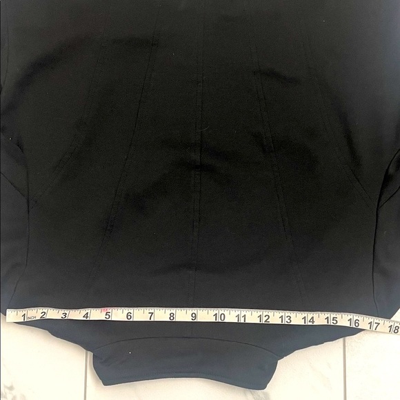 Tribal Women’s Black Bomber Jacket Pockets Zipper Closure Collar Fitted Sz. 14 - Picture 13 of 13